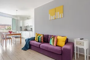 Apartment with air conditioning + private parking space - Image 4