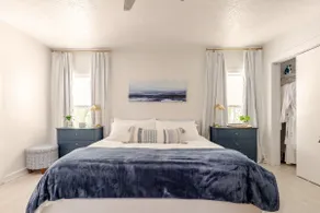 Steps from Indiana Dunes · 4BR Family Retreat - Image 2