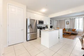 Spacious house 15 min from Niagara Falls - Image 4
