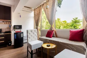Red Palms by Boho, Forest facing with Kitchen & Pool - Image 2