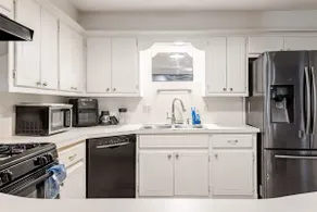 Spacious Family Home - Image 4