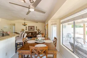 Beautiful home in South Tucson - Image 3