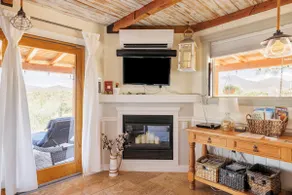 Room With The Views - Image 4