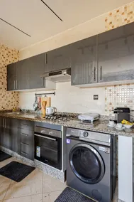 Chic apartment, Pool, Gym, Fiber WiFi - Image 5