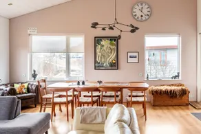 Spacious & warm family house on the Golden Circle - Image 4