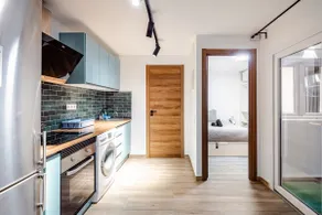 “Ideal for up to 4 people • Close to the subway and beach” - Image 4