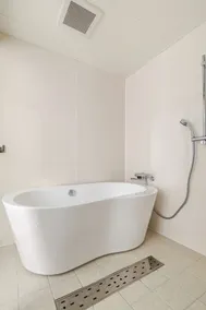 Large Osaka Villa |4 Ensuite Bedrooms| Direct KIX - Image 4