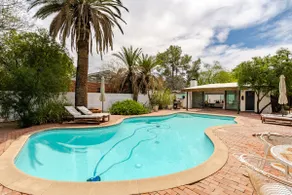 Central and Stylish Midcentury Pool House - Image 5