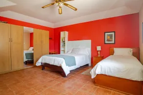 House in San Antonio de las Minas (Wine Route) - Image 5