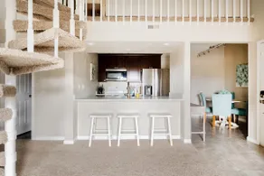 Modern Loft w/Views * 11 min to Red Rocks - Image 4