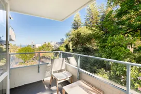 Stylish Cottesloe Apartment with Ocean View - Image 4