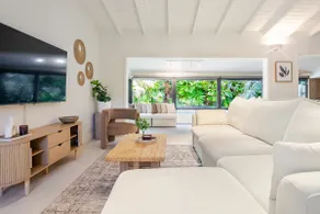 Tropical Oasis! Renovated 3BR, Heated Pool, BBQ - Image 5