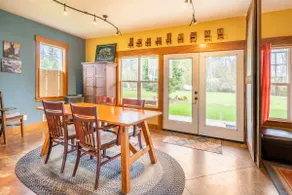 Country Art Studio with private outside area - Image 4