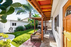 Cozy, Oasis, Grill, Laundry, Parking, Pet Friendly - Image 3