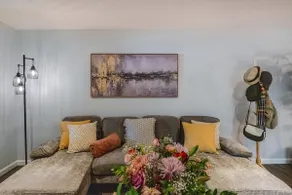 Brand New Lakeview Suite:Hot Tub & 4 Parking Spots - Image 3