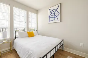 Modern 1200sf 2bed apto in Frisco - Image 3