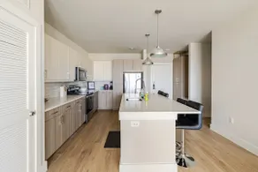Modern 1200sf 2bed apto in Frisco - Image 4