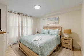 Cozy Cape Escape Near Beaches - Image 4