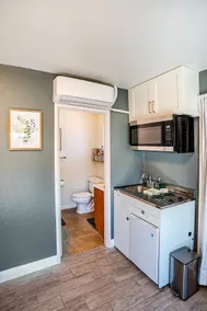 Guest Suite in Concord, California - Image 4