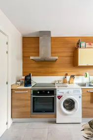 Apartment near the center. - Image 5