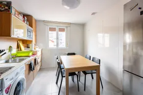 Apartment near the center. - Image 2
