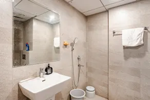 Premium ITC Suites - Image 5