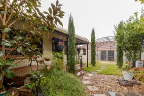 Lucky 13 Garden Escape - Near Adelaide CBD - Image 5