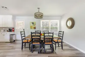 Family-Friendly Home Near Downtown Atlanta - Image 3