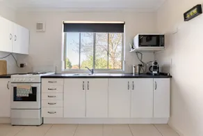 Peaceful place in the Adelaide hills - Image 5