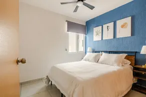 Apartment in downtown Santa Anita - Image 4