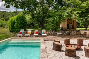 1930s country home, pool, air conditioning - Image 5