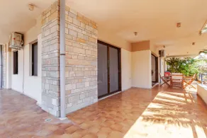 Modern Condo at the Beach - Image 5
