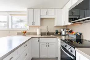 Beacon Hill/Georgetown, Newly Remodelled Gem! - Image 2
