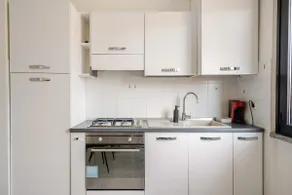 [Milan City Center in 10 min] M1 2 min away + WiFi + Parking - Image 3