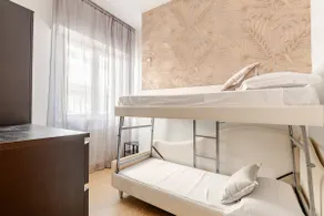 Charming Three-Room Apartment with Patio: Excellent Wi-Fi - Image 5