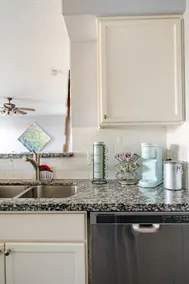 Sleeps 5 | 2BR Loft | Fast Wi-Fi | NRG +Med Center - Image 4