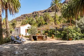 Bella e Tranquilla Casa tra le Palme con il Campo di Frutta - Image 5