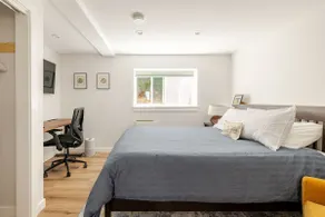 Bright basement apartment in Columbia City - Image 3