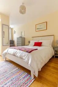 Apartment with panoramic sea views - Image 4