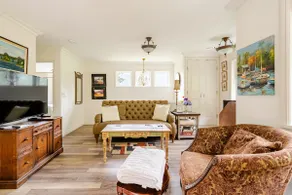 Carriage House in Belcarra, Vancouver, BC Canada - Image 2