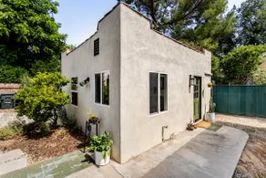 Los Robles Casita - Pet Friendly w/ Private Garden - Image 2