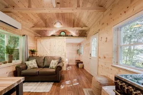 Fern Hill Cabin - Image 3