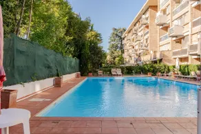 Arma Doré Luxury Suite Roma - Free Pool & Parking - Image 2
