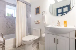 1811 Historic Stone Hill Home: Private Sanctuary - Image 5