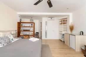 Large Bright Modern Studio in Málaga Soho - Image 5
