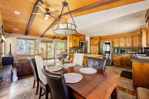 Zephyr's Whisper! Lake Views, Hot Tub, King Beds - Image 3