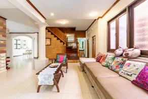 Sweet 4 bedrooms Thai house in central CM - Image 2