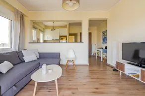 Modern apartment in Voula next to the beach - Image 2