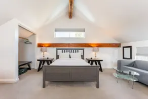 A Unique North Park Retreat - Image 2
