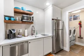 Expansive Remodeled Basement Apartment in Capitol Hill - Image 4